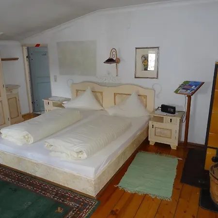 Ansitz Burg Heimfels 3* Heinfels